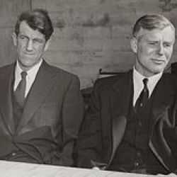 Vivian Fuchs