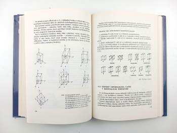 Ľudmila Žúrková: Všeobecná chémia