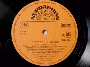 Various: Vyšívané Písničky
