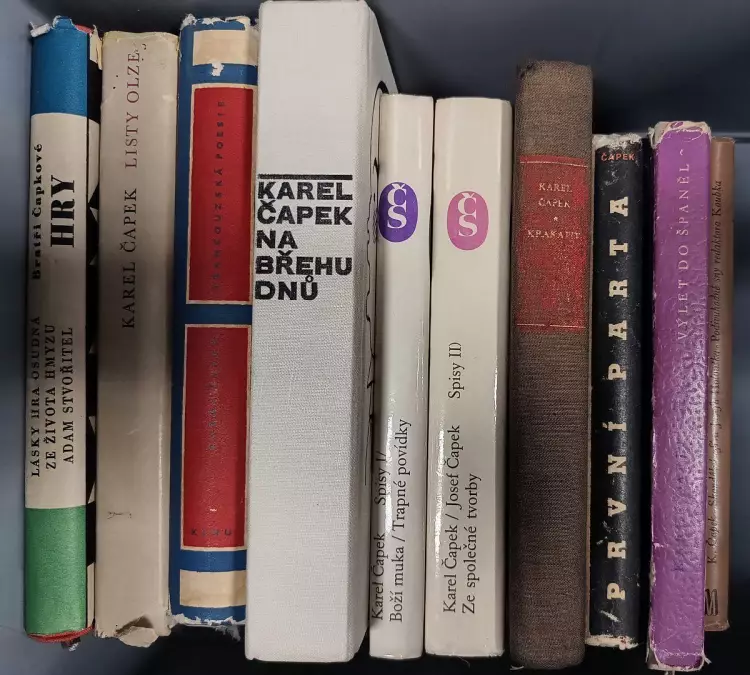 10x KAREL ČAPEK: Boží muka, Trapné povídky + Ze společné tvorby + Lásky hra osudná, Ze žiota hmyzu, Adam stvořitel + Skandální aféra Josefa Holouška :