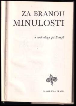 Karel Sklenář: Za branou minulosti