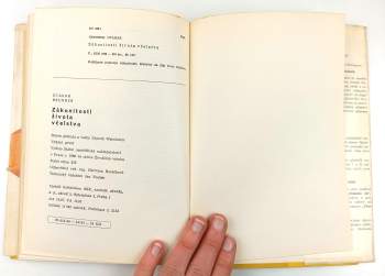 Otakar Brenner: Zákonitosti života včelstva