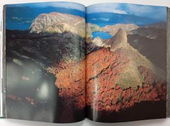 Yann Arthus-Bertrand: Země - krásná neznámá