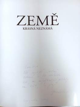 Yann Arthus-Bertrand: Země - krásná neznámá